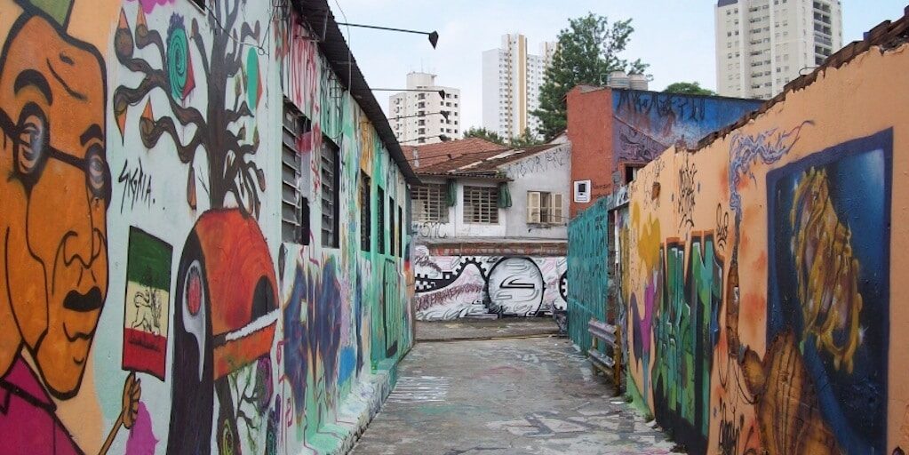 Sao Paulo production services, television, production, digital, brazil, brasil, united states, andrez, nira,film production services in brazil, production services in brazil, filming in brazil, video production services in brazil, video production in brazil, commercial film production in brazil, documentary video production service in brazil, documentary production service in brazil, documentary film production service in brazil, fixer in brazil, production fixer in brazil, cdi virtual films inc.