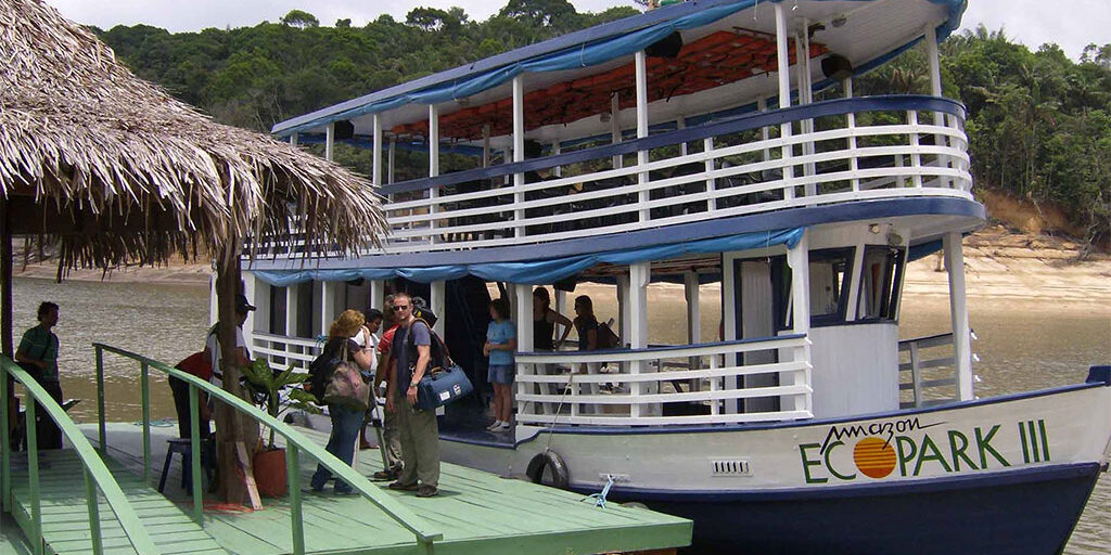 Amazon River production services, television, production, digital, brazil, brasil, united states, andrez, nira,film production services in brazil, production services in brazil, filming in brazil, video production services in brazil, video production in brazil, commercial film production in brazil, documentary video production service in brazil, documentary production service in brazil, documentary film production service in brazil, fixer in brazil, production fixer in brazil, cdi virtual films inc.